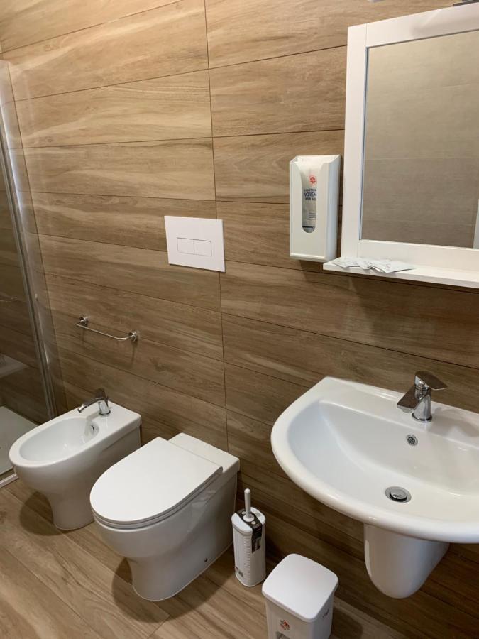 B&B Piano Romano -Con Parcheggio Privato Gratuito- Foggia Exterior foto